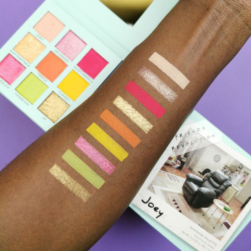 Paletas de Sombras - Revolution X Friends - Joey - Imagem 3