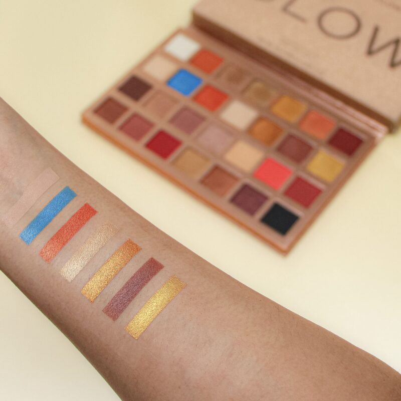 Paleta de Sombras - Revolution - Glow - Imagem 4