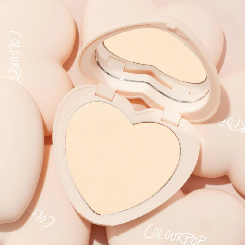 Iluminador – ColourPop - Coração Ur Glowing
