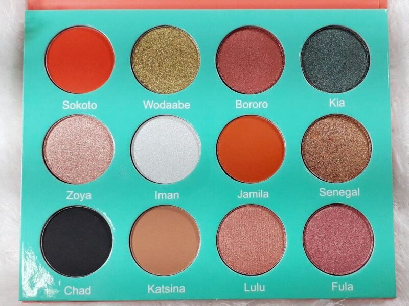 Paleta de Sombras - Juvia's Place - The Saharan - Imagem 3