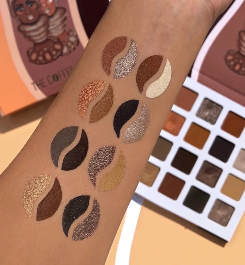 Paleta de Sombras - Juvia's Place - The Coffee Shop - Imagem 6